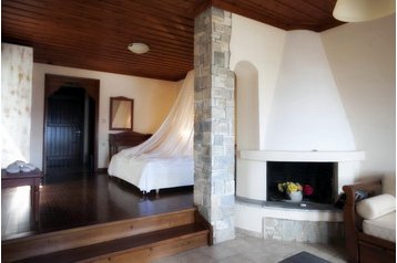 Grecia Privát Magnisia, Interno